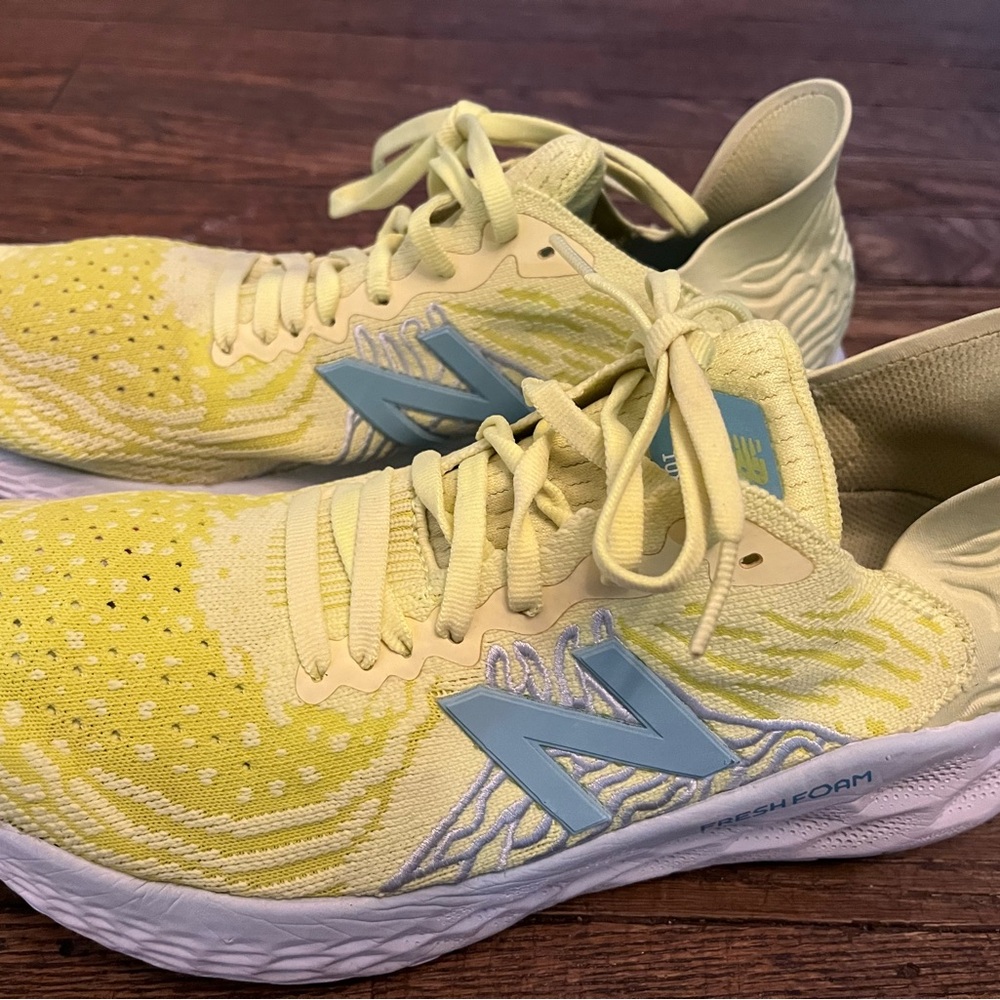 New Balance Fresh Foam Women’s Running Shoes
Size 9 – Yellow – Style X7-1568
